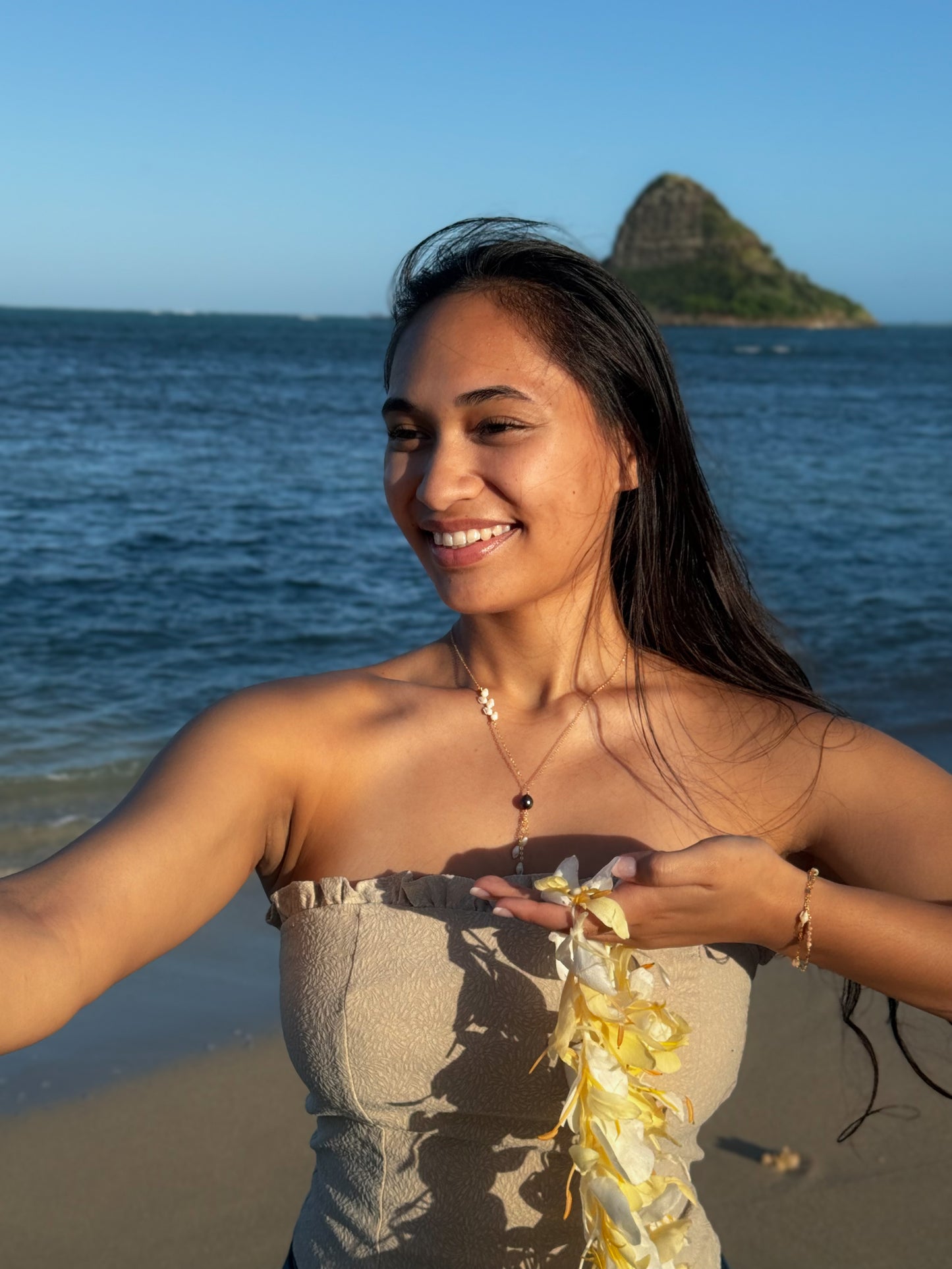 Niihau Laiki & Momi Necklace with Pearl