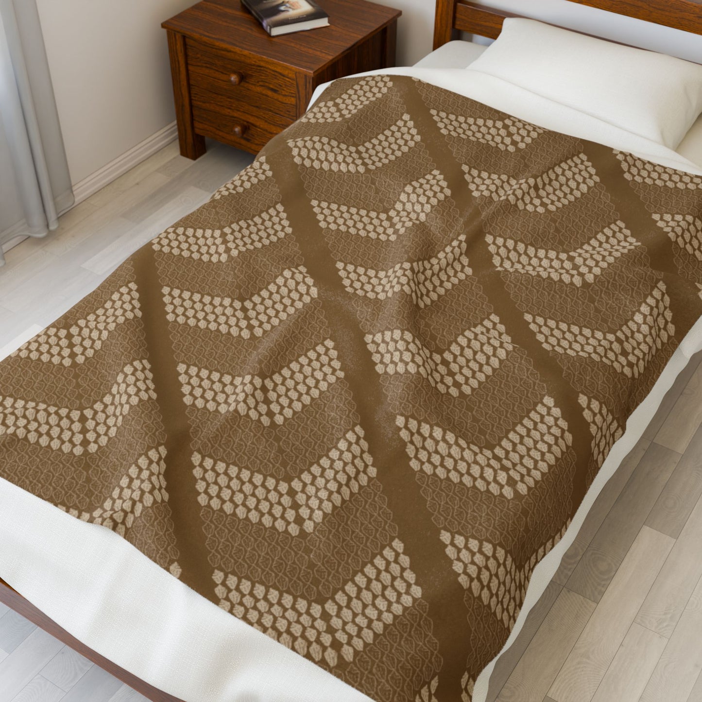 Momi Plush Blanket