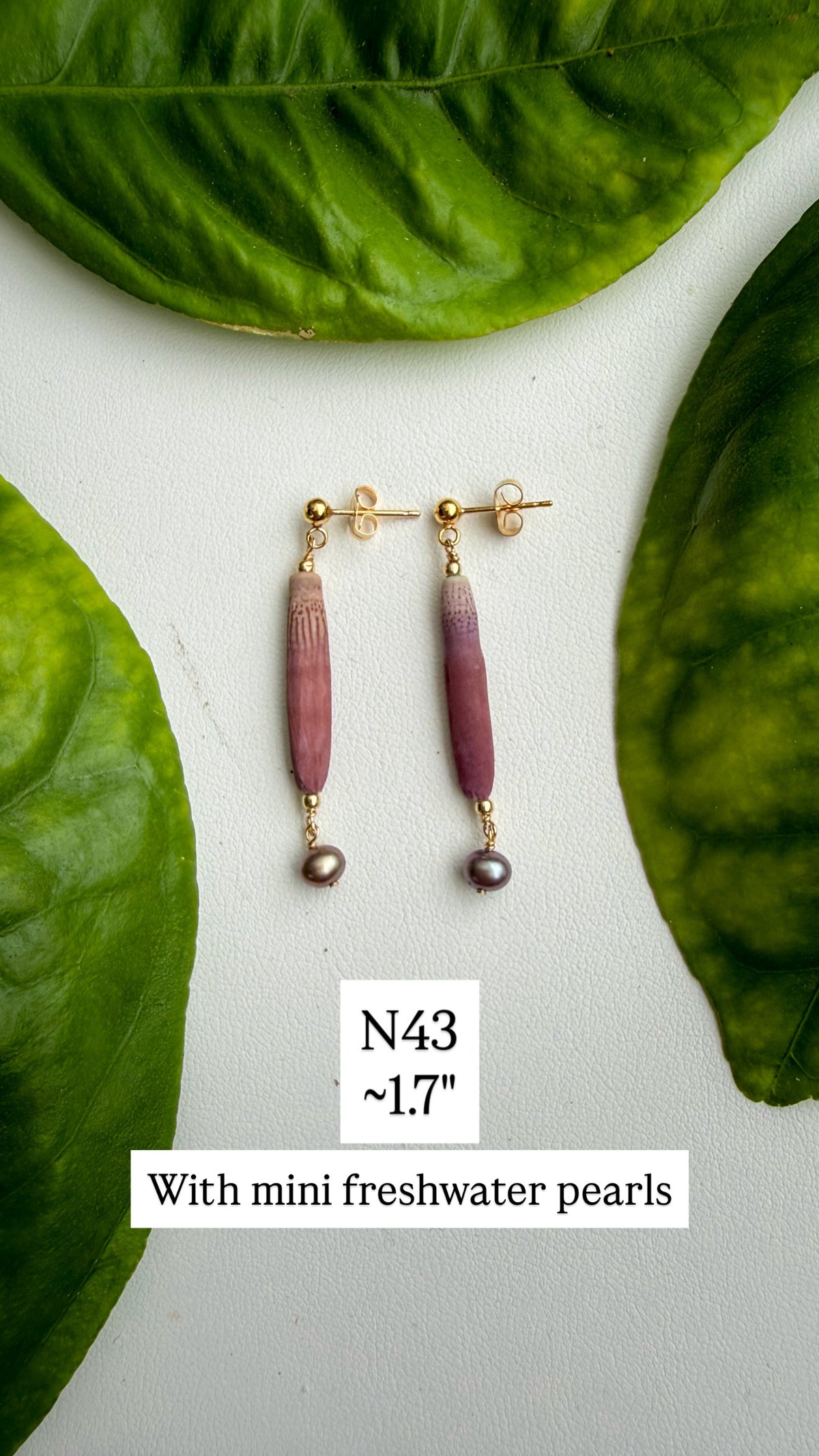 Simple Wana Studs