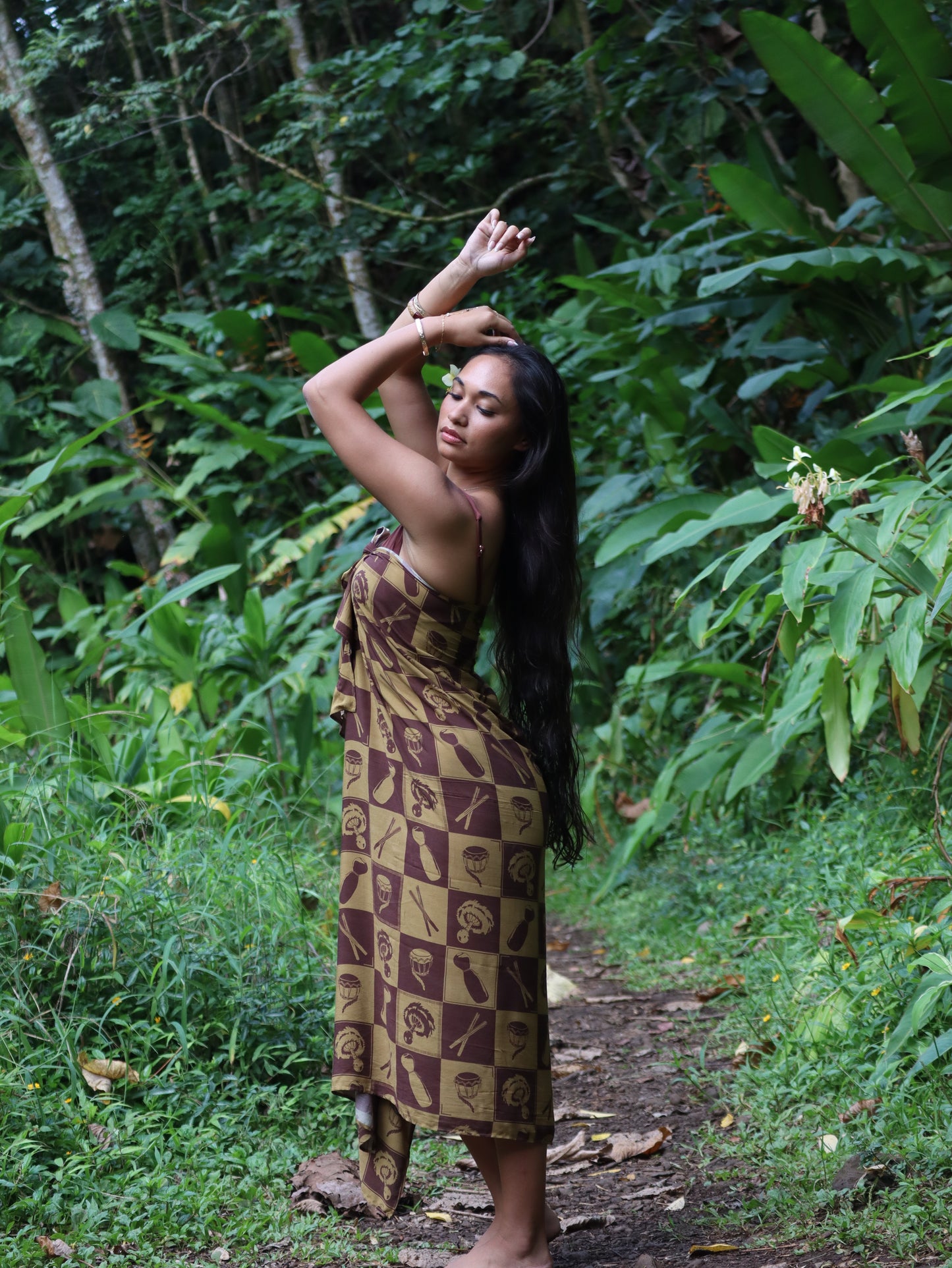 Hula Implement Pareu