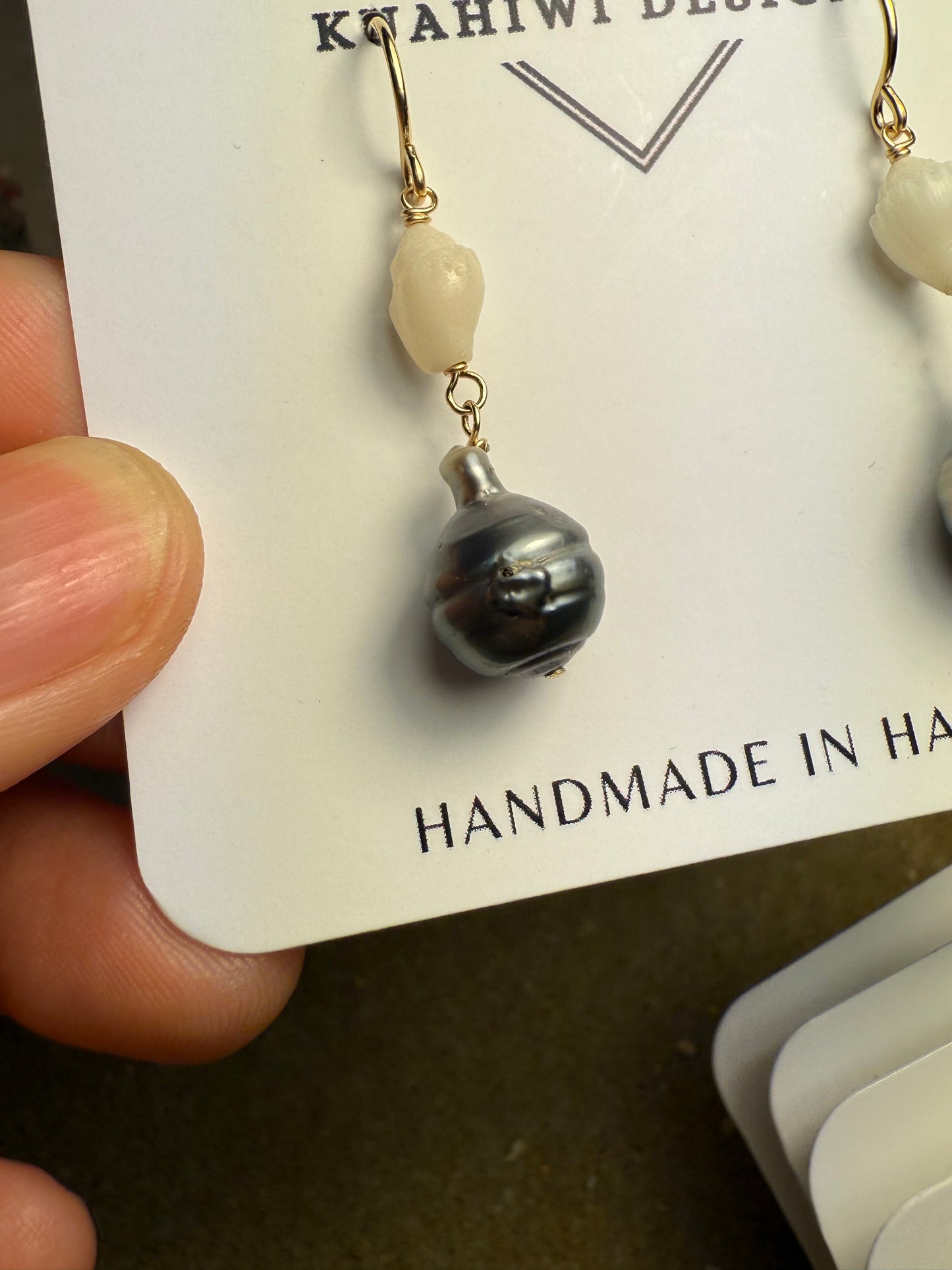 Flawed Niihau Momi and Tahitian Pearl Earrings - Kala Mai Sale Item