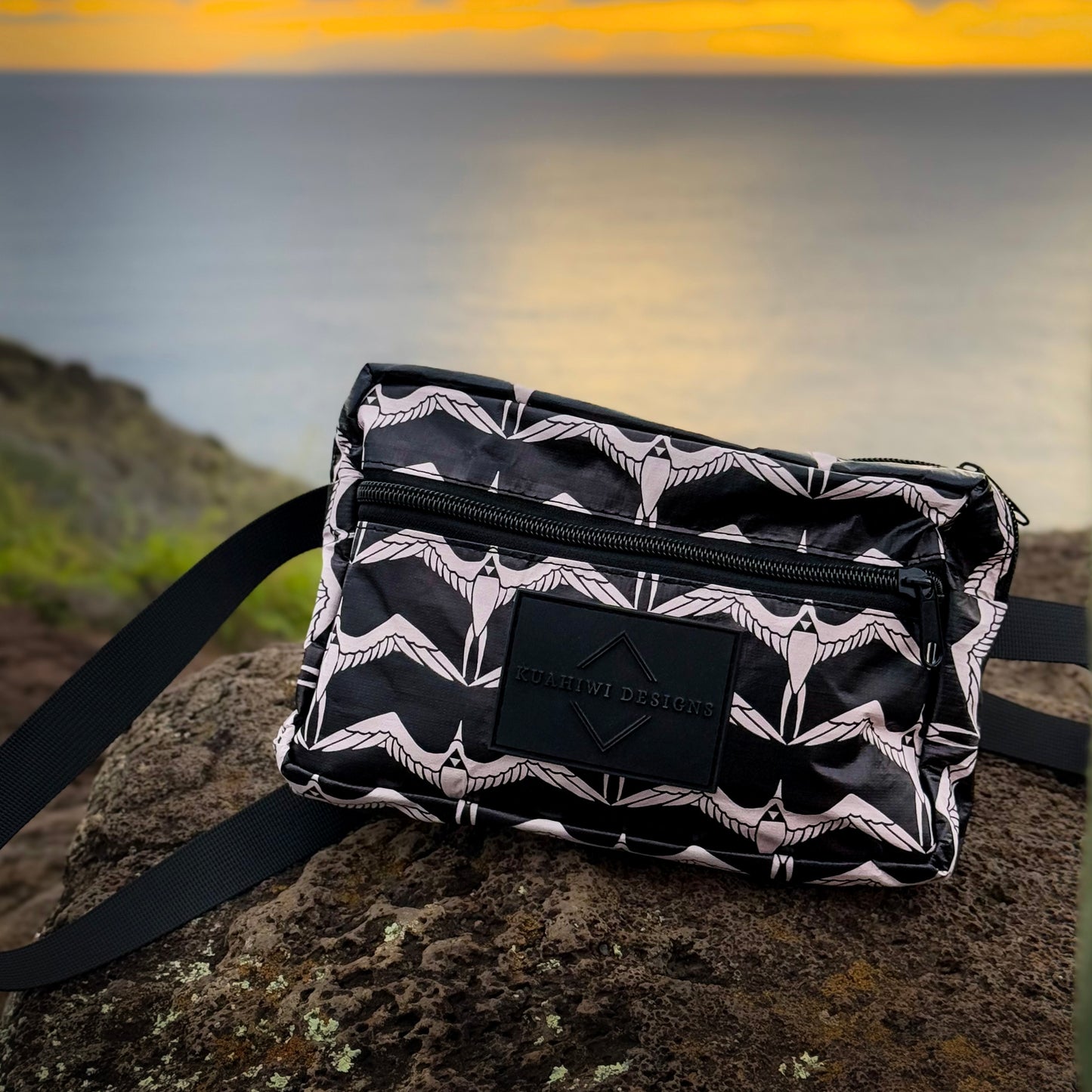 Iwa Bird Fanny Pack