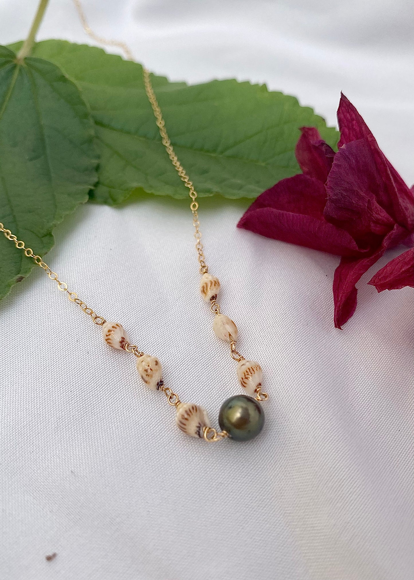 Niihau Momi Shell and Pearl Necklace