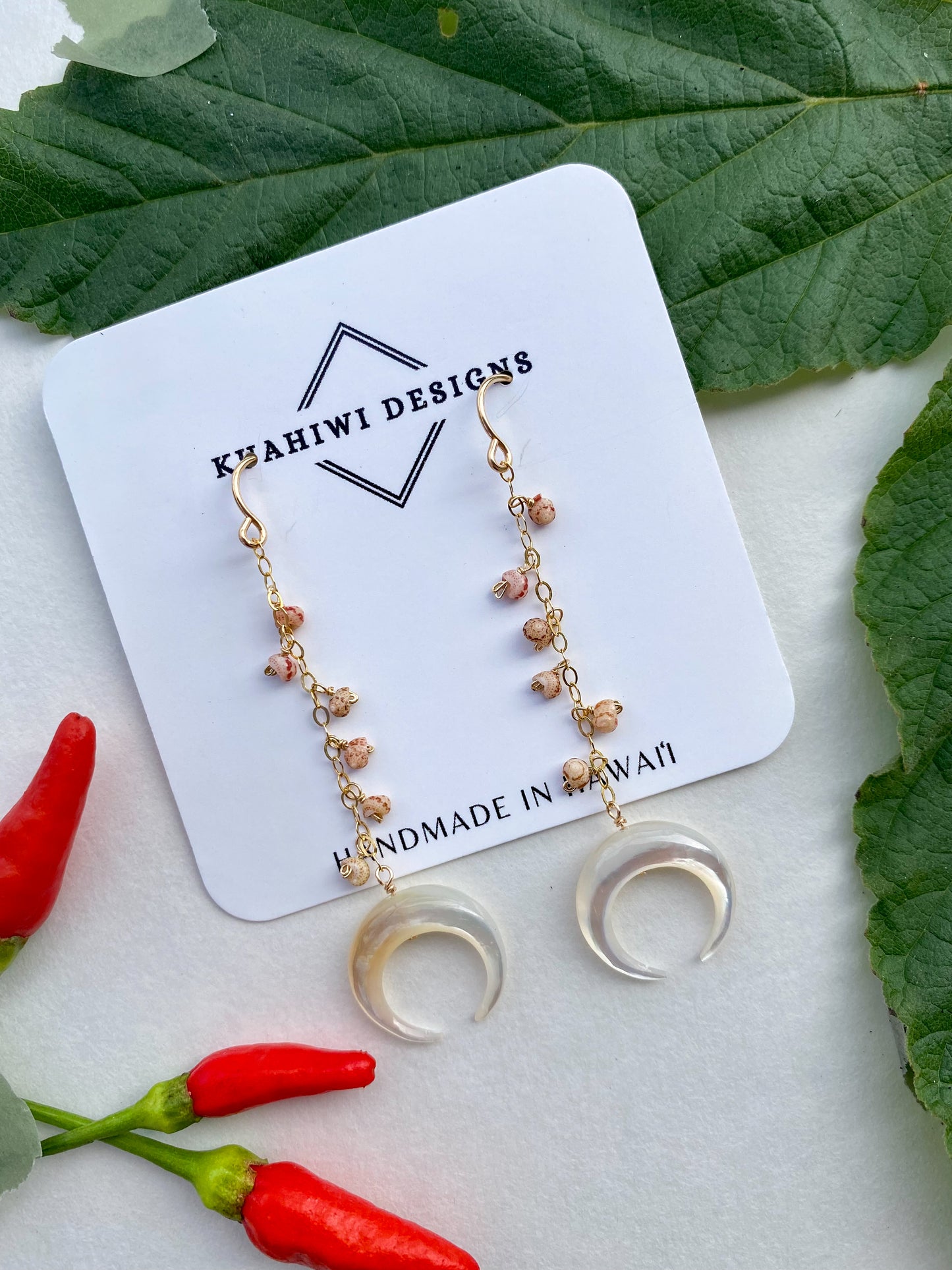 Niihau Kahelelani and Mahina Droplet Earrings