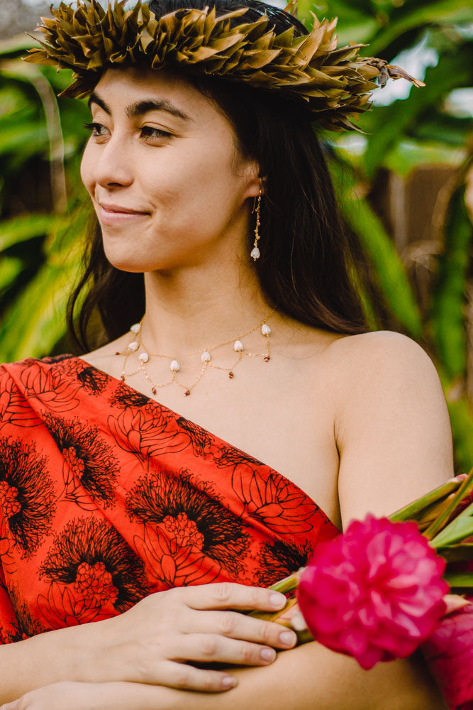 Niihau Kahelelani and Pikake Immensity Necklace