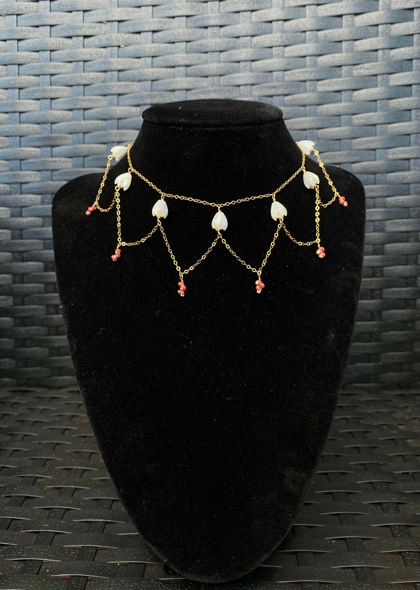 Niihau Kahelelani and Pikake Immensity Necklace