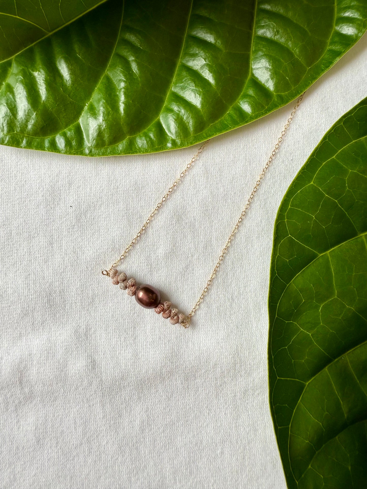 Oahu Kahelelani and Freshwater Pearl Necklace