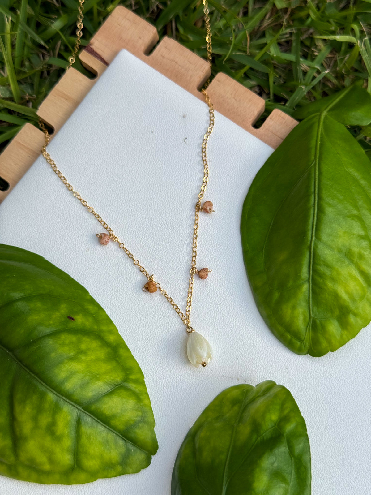 Kauai Kahelelani and Pikake Droplet Necklace