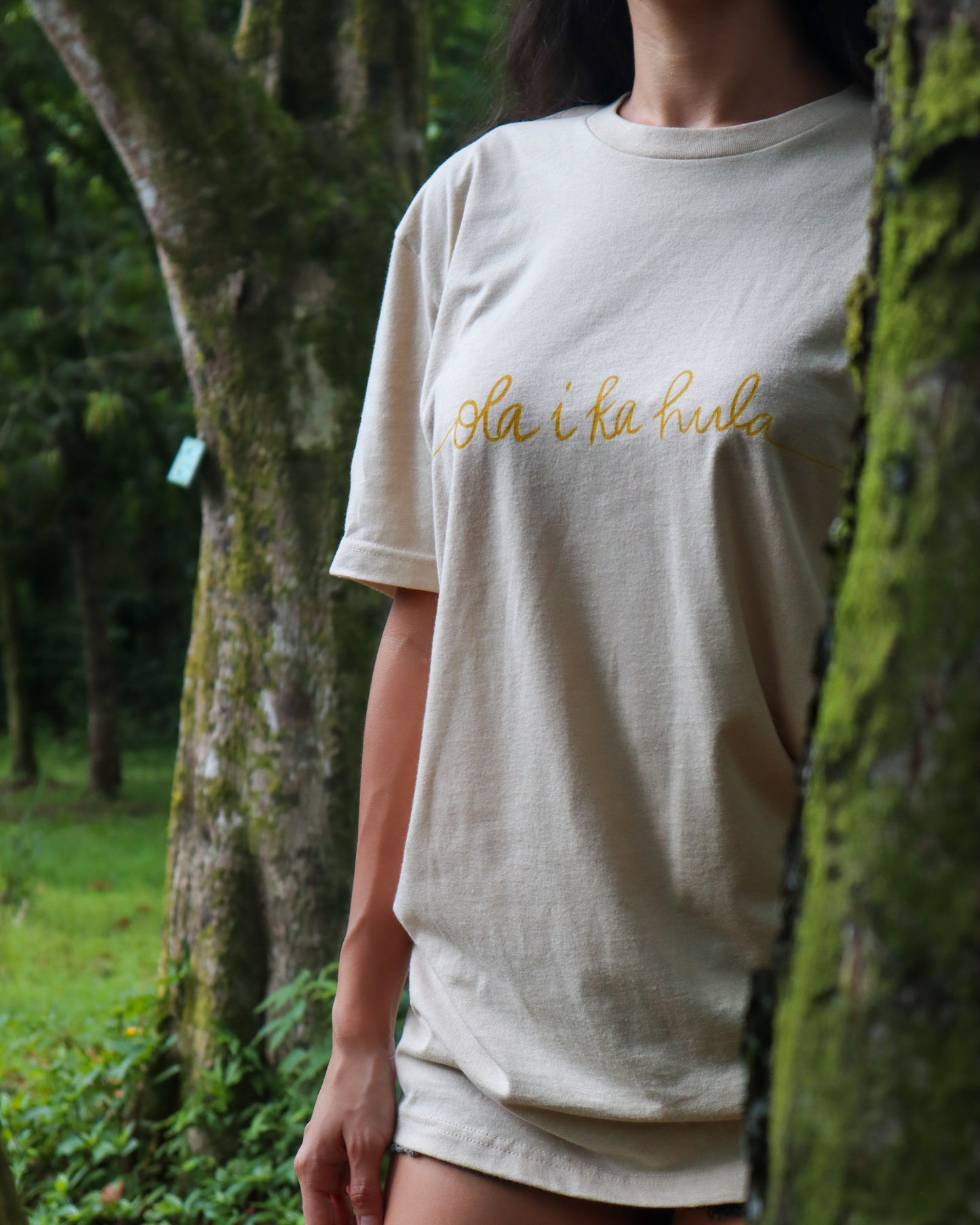 Hula Tee in Cream