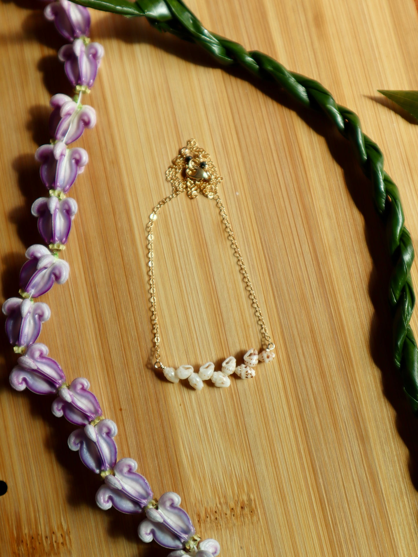 Niihau Momi Shell Necklace