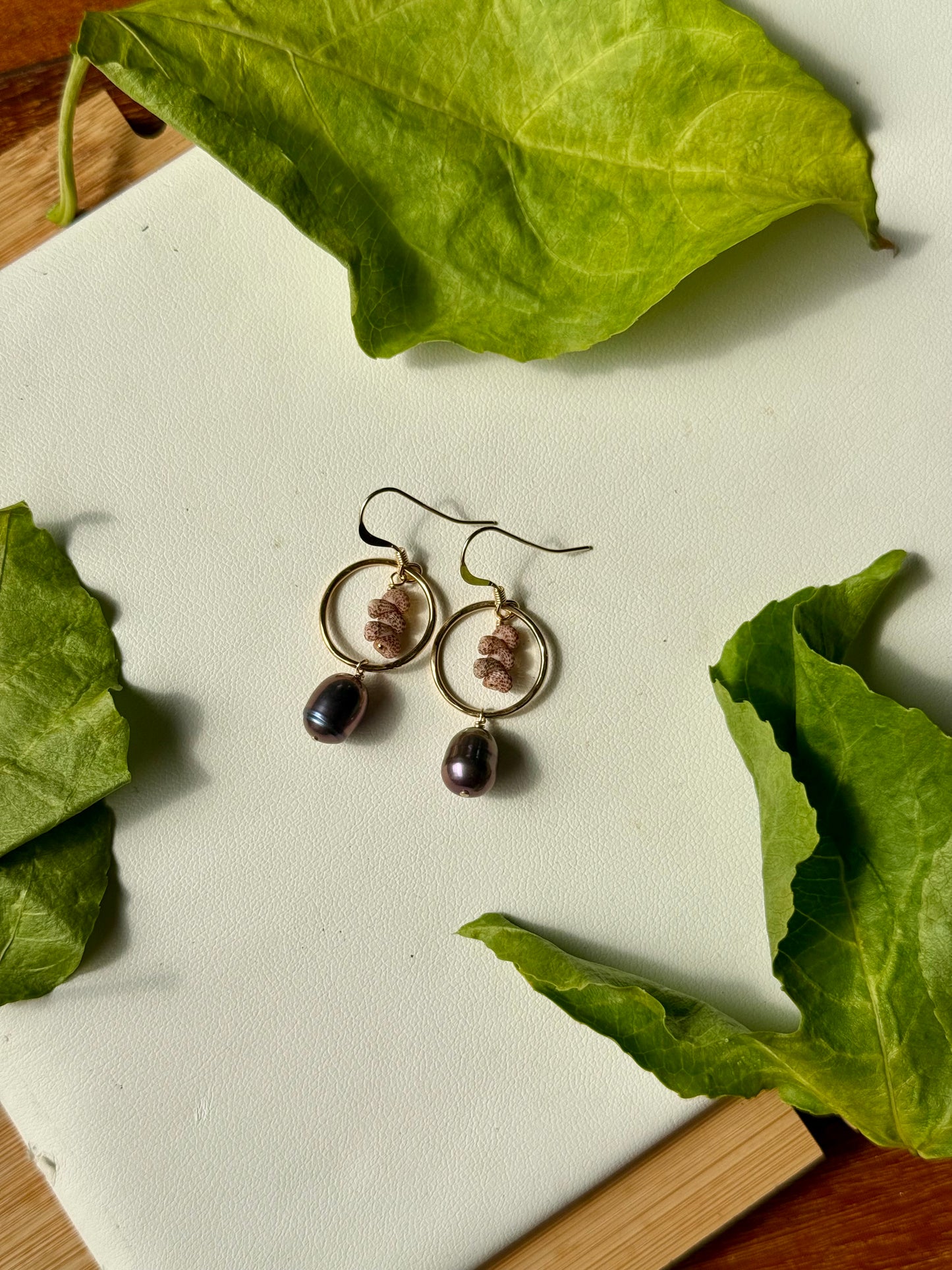 Oahu Kahelelani and Freshwater Pearl Earrings