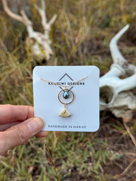 Triangle-cut Antler and Pearl Necklace