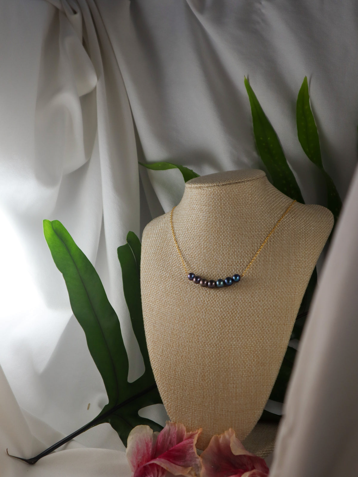 Curved Freshwater Pearl Necklace