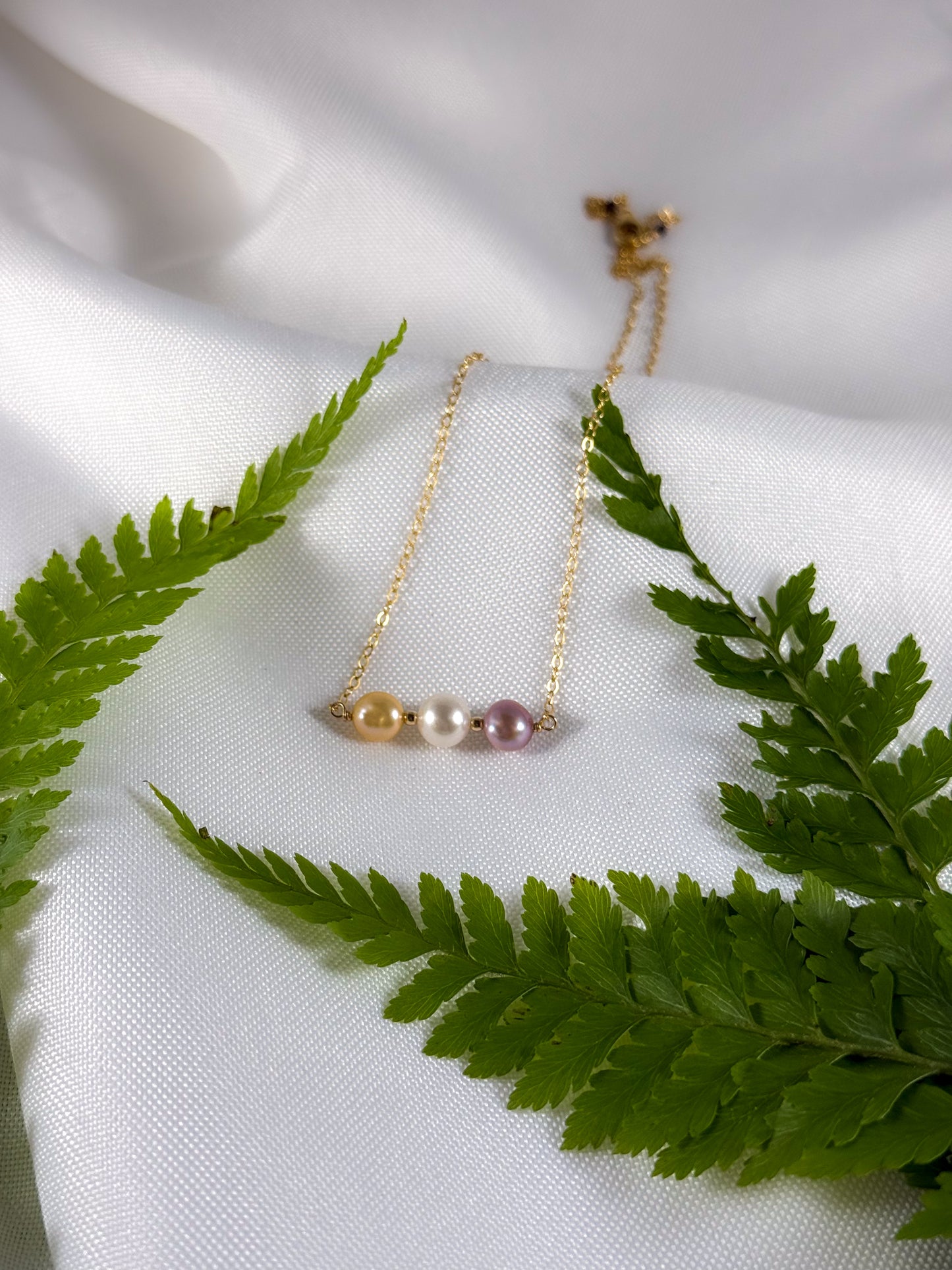 Mixed Pearl Necklace