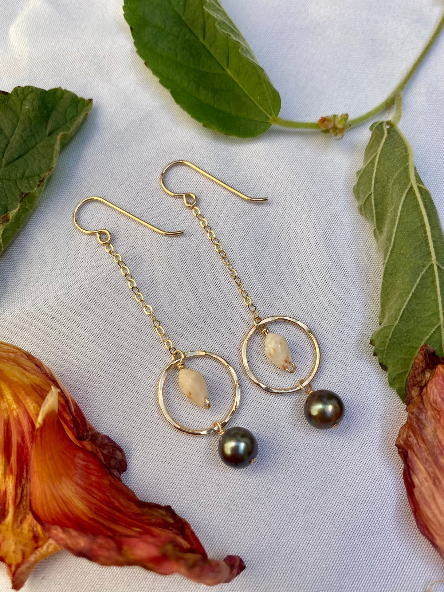 Momi and Pearl Hoop Earrings