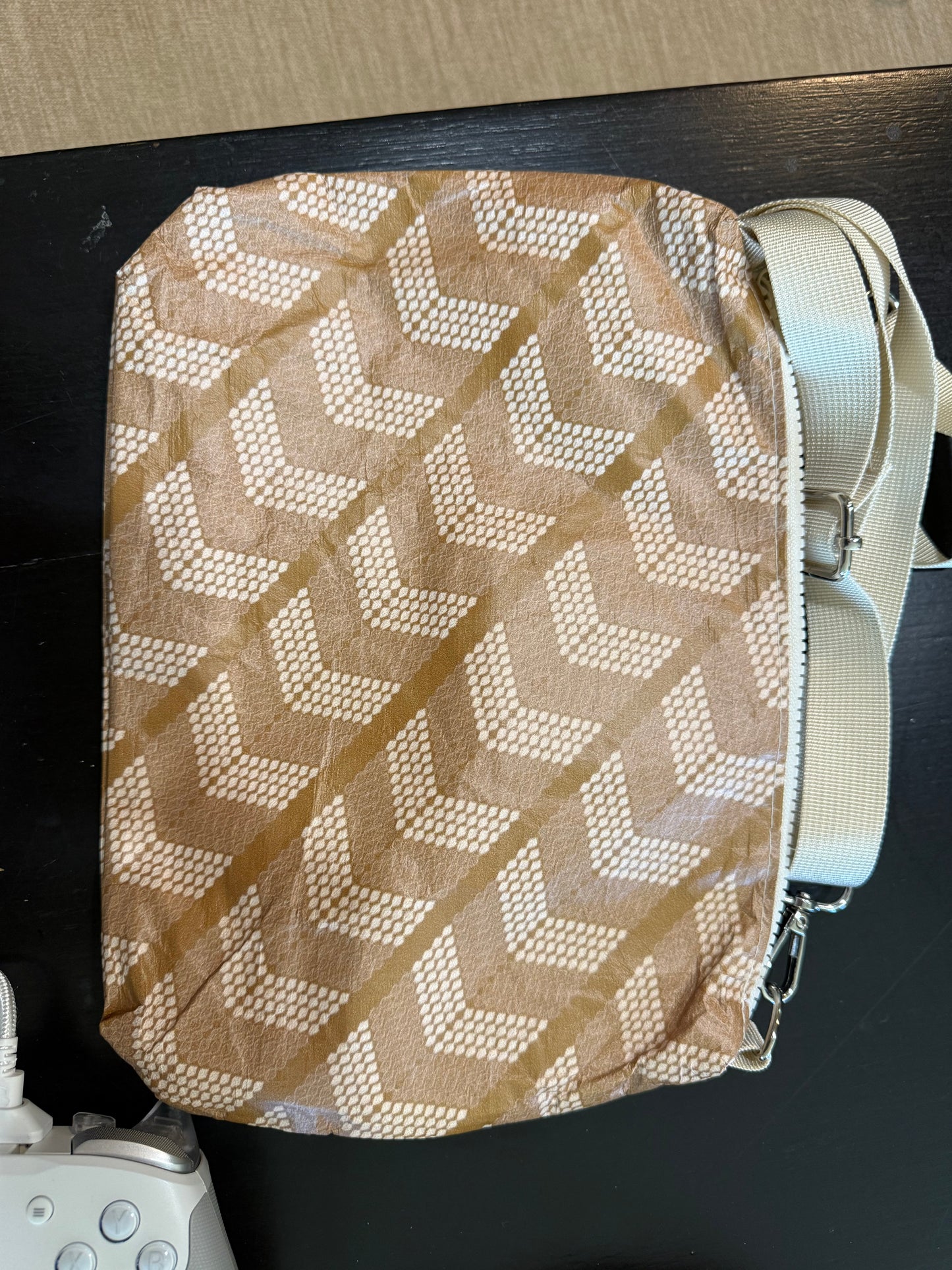 Momi Sling Bag - Kala Mai Sale Item