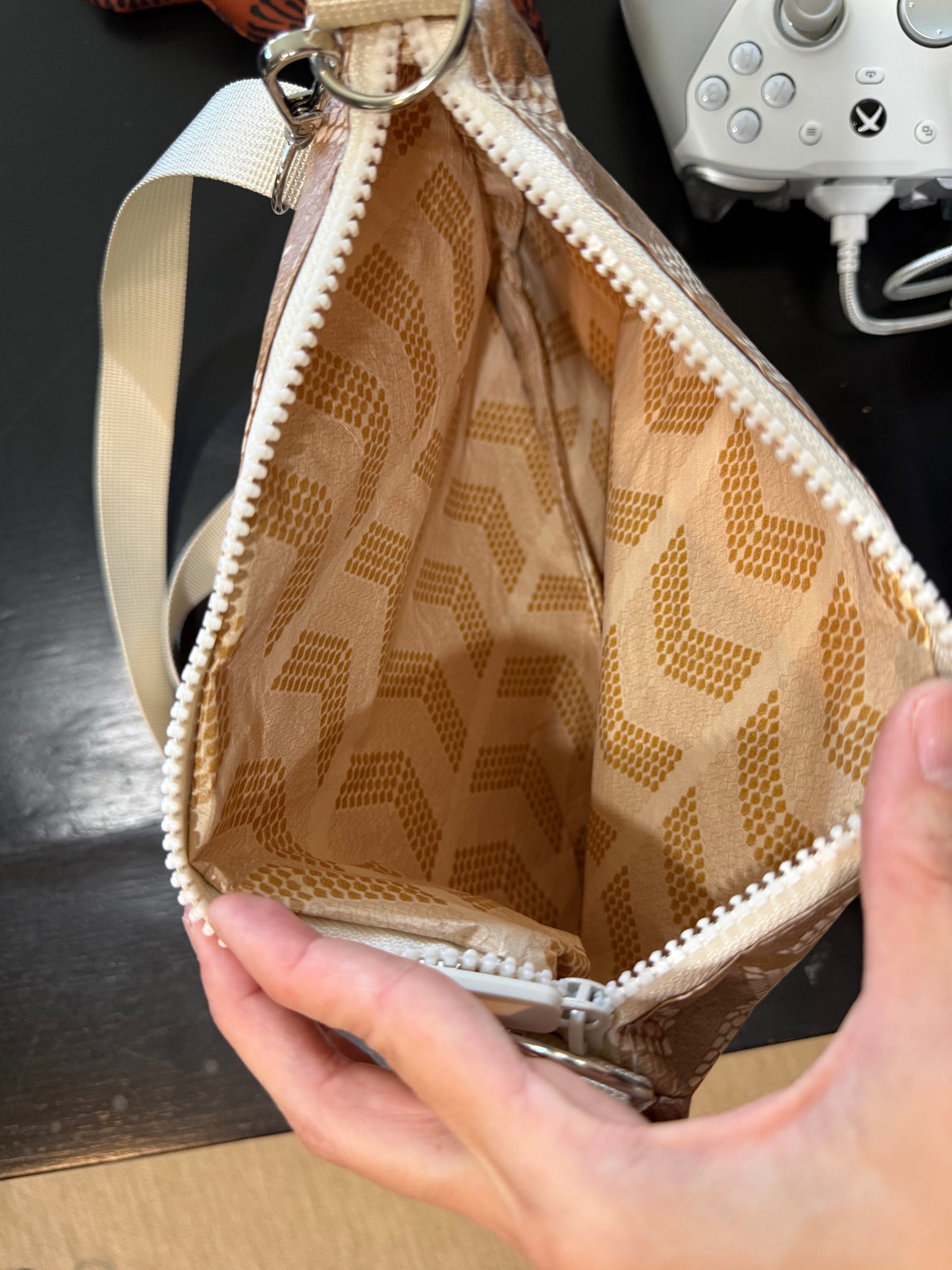 Momi Sling Bag - Kala Mai Sale Item
