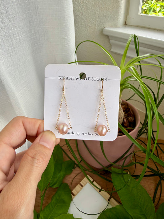 Edison Pearl Bar Earrings