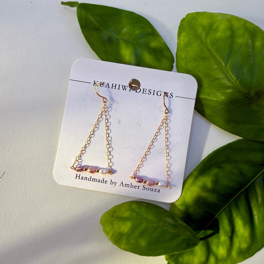 Ombre Pearl Bar Earrings
