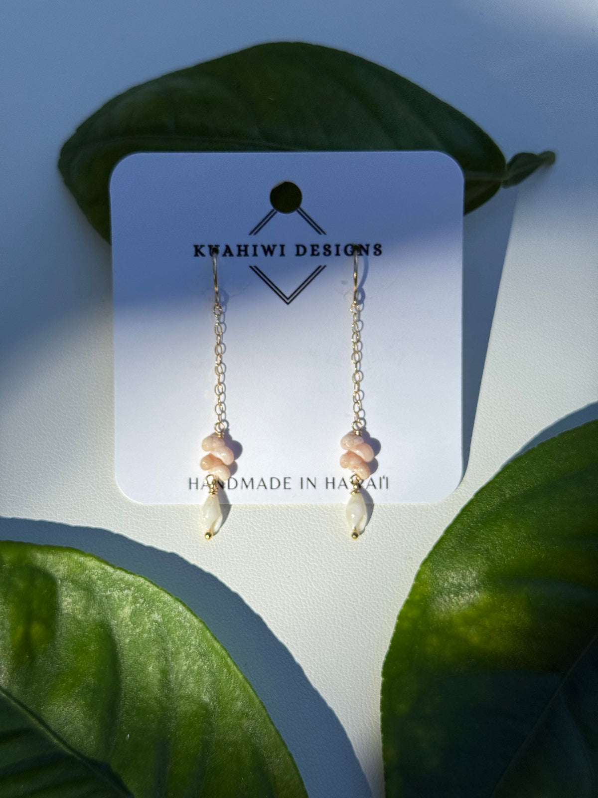 Niihau Kamoa and Laiki Shell Earrings