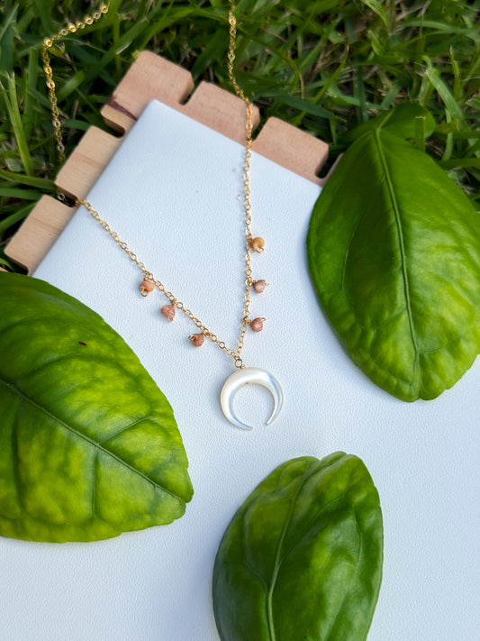 Kauai Kahelelani and Mahina Necklace