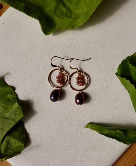 Oahu Kahelelani and Freshwater Pearl Earrings