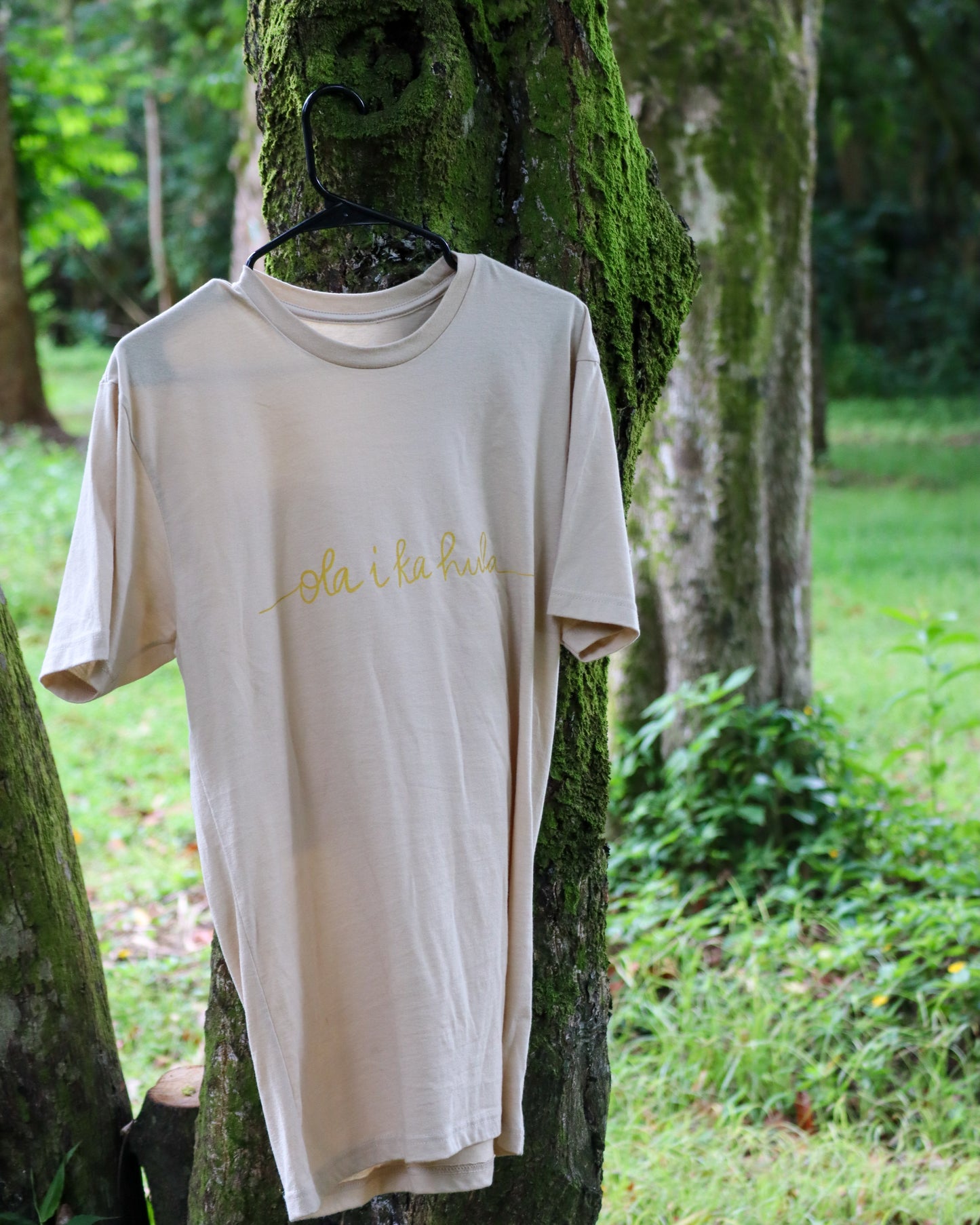 Hula Tee in Cream