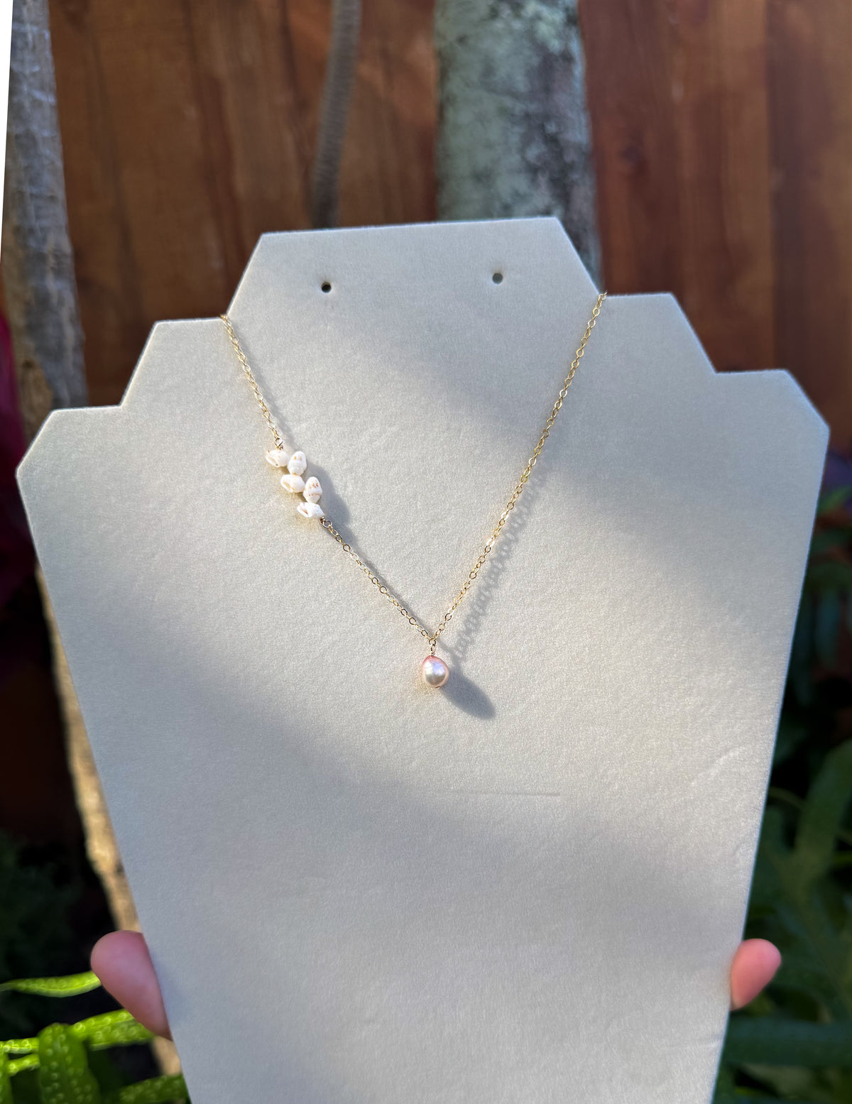 Niihau Momi Shell and Edison Pearl Necklace