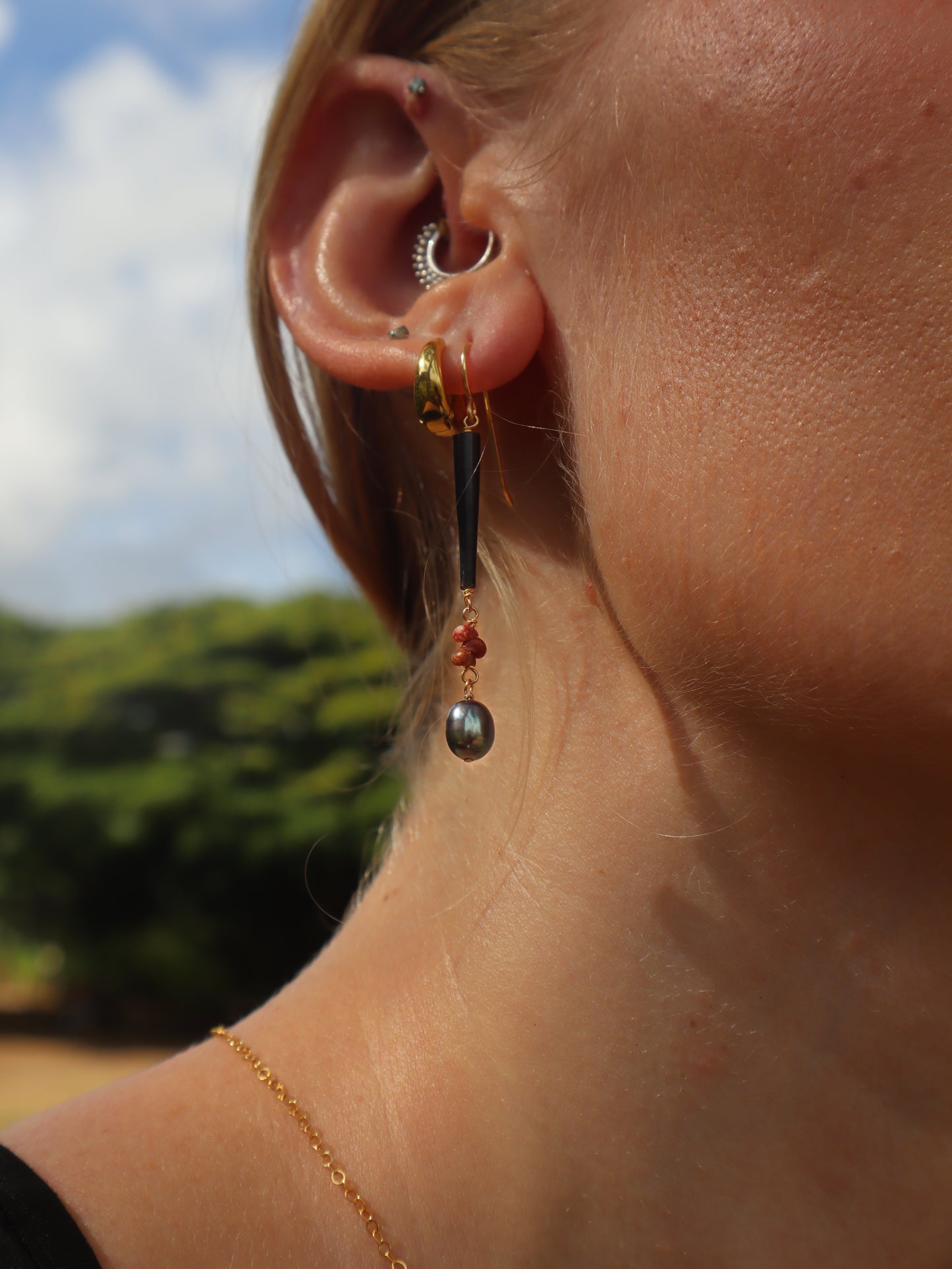 Niihau Kahelelani and Porcupine Quill Earrings